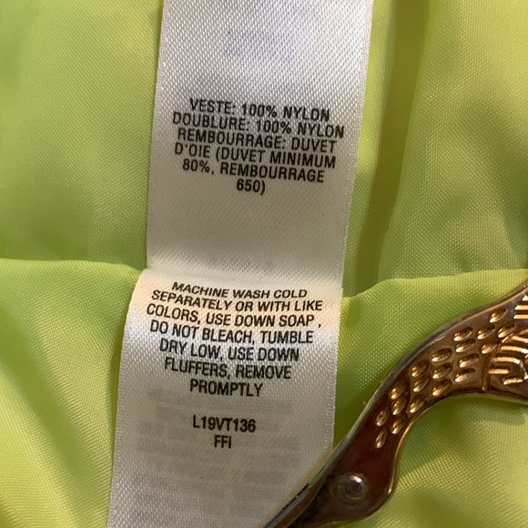 NWOT Cabelas Down Vest - Picture 7 of 9